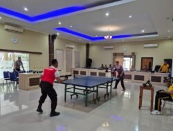 Sportivitas Warnai Final Tenis Meja HUT Bhayangkara di Lombok Barat